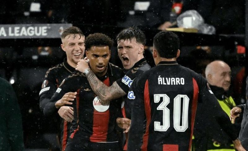 ميلان الإيطالي يتعرض لهزيمة ثقيلة في الدوري الأوروبي