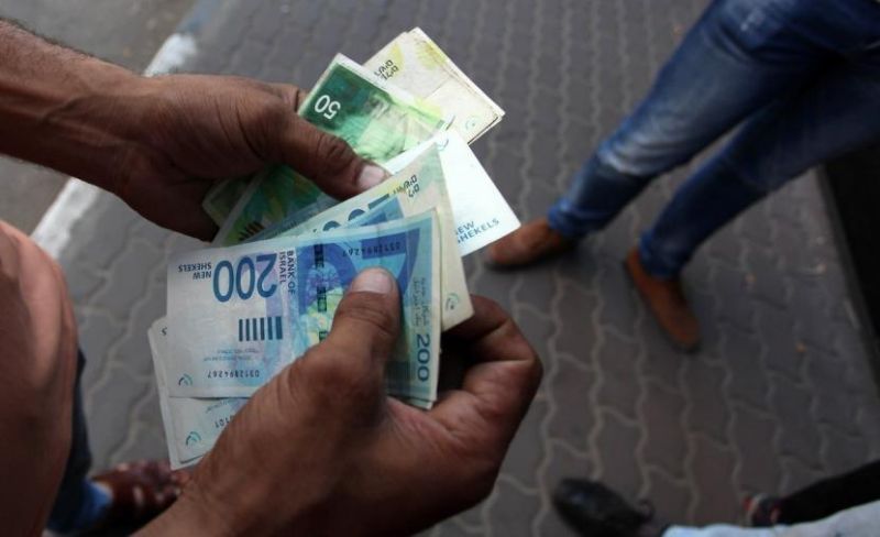 المالية: صرف رواتب يوليو غدًا الإثنين بنسبة 50%