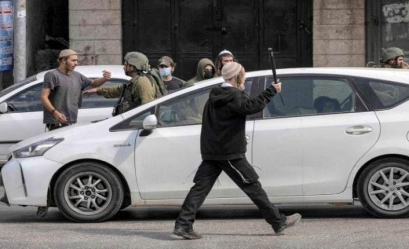 مستوطنون يهاجمون مركبات فلسطينية شمالي الضفة