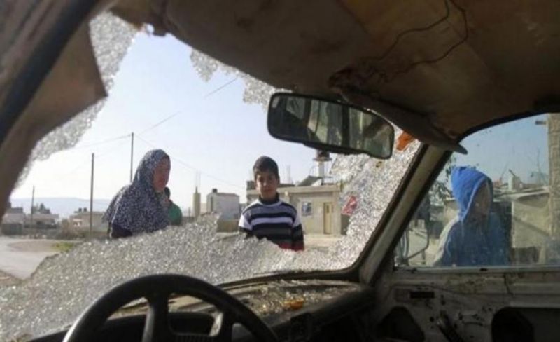 مستوطنون يهاجمون مركبات المواطنين في بيت لحم