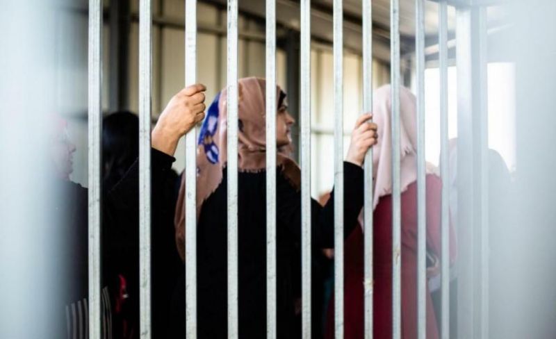 شهادة لأسيرة توثق تعرضها للتحرش خلال التحقيق