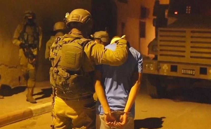 الاحتلال يعتقل أربعة مواطنين خلال اقتحامات غرب وجنوب نابلس