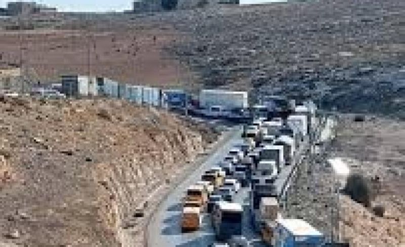 الاحتلال يشدد إجراءاته على حاجز جبع شمال القدس
