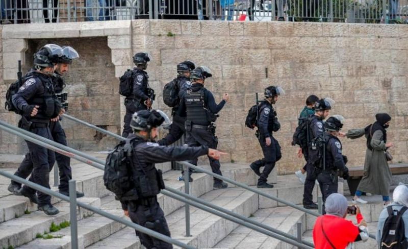 الاحتلال يفض حفل تخريج لطلبة جامعة القدس