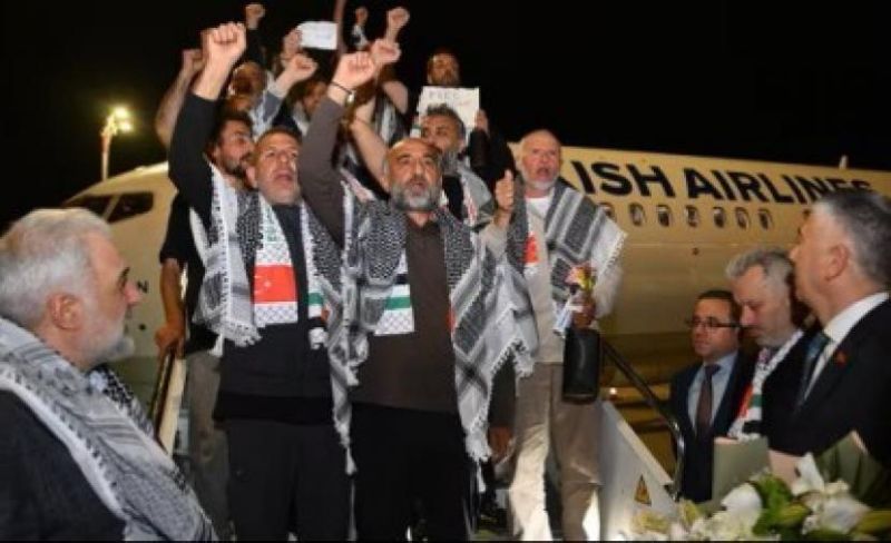 وصول 59 ناشطا من "أسطول الصمود" إلى تركيا