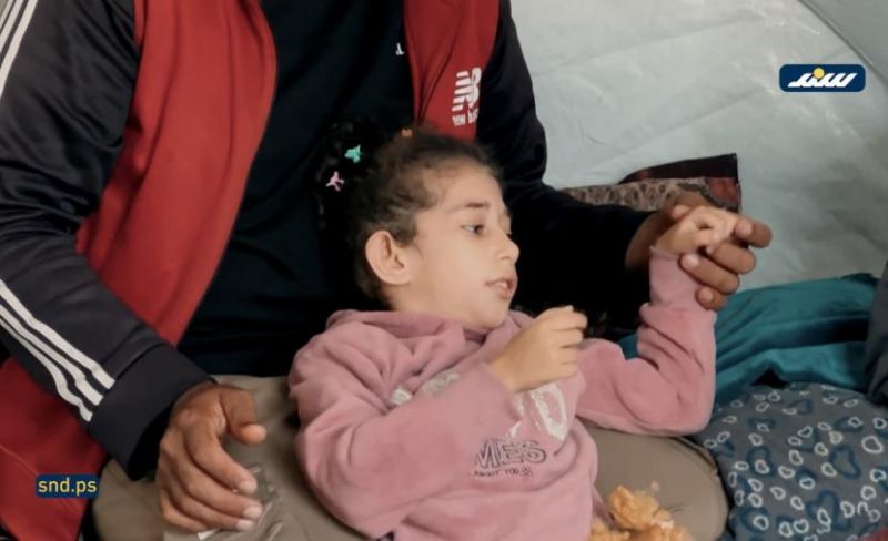 ثنائي قاتل يلاحق الطفلة داليا في خيمة نزوح عائلتها
