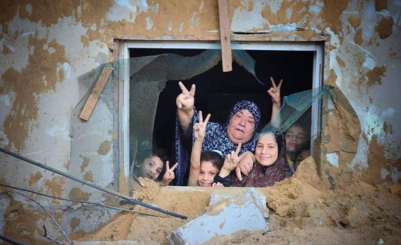 "غزة مُبـاشـر".. شهيدان وإصابات بـ 11 خرقـا إسرائيليا جديدا للهُـدنـة