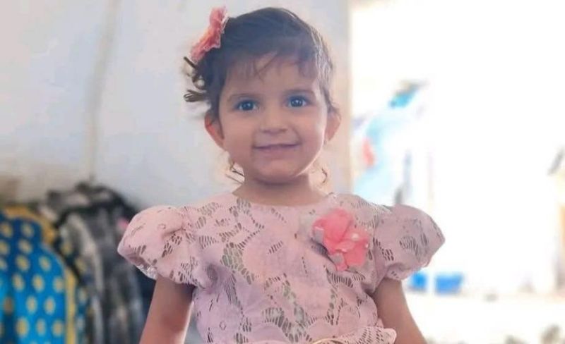 التحقت بأبيها وشقيقتها ..استشهاد طفلة من غزة متأثرة بإصابتها