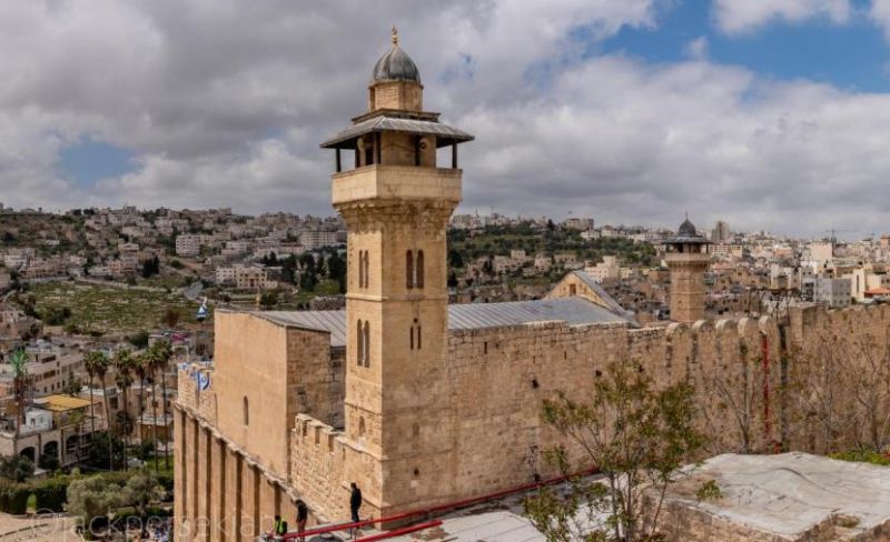 لليوم الثامن.. الاحتلال يواصل منع رفع الأذان في "الإبراهيمي"