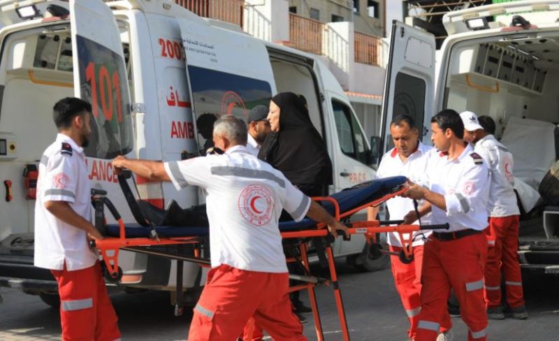 35 مريضا يُغادرون عبر معبر رفح للعلاج خارج غزة
