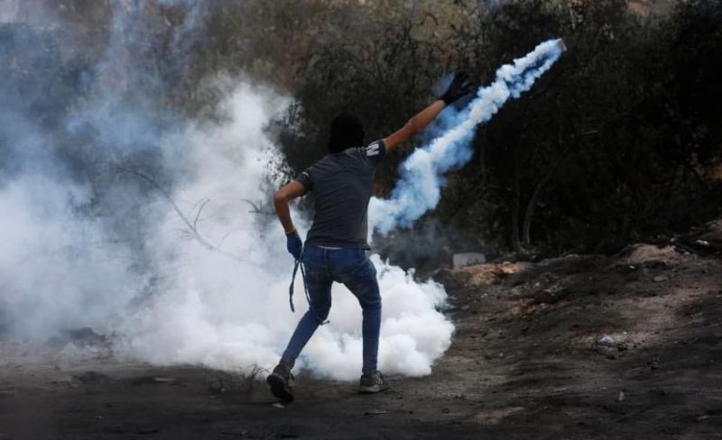 اختناقات بـ "غاز الاحتلال" شمال القدس