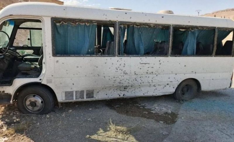 إصابات باستهدف حافلة للأمن السوري بريف دمشق