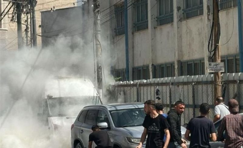 اندلاع حريق بمركبة فلسطينية باقتحام "قلنديا"