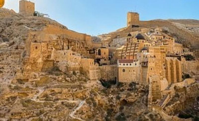 تراجع نزلاء فنادق الضفة 28.5%