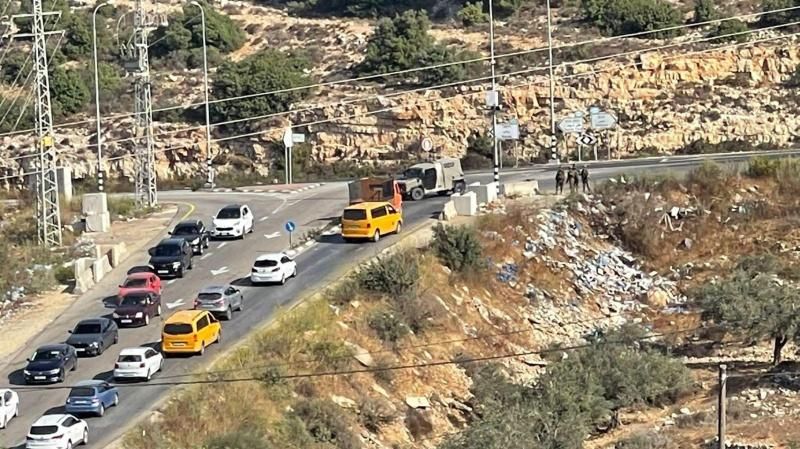 الاحتلال يغلق حاجزي عطارة والنبي صالح شمال رام الله