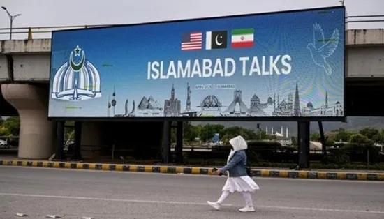 إيران ترفض اللقاء المباشر.. مبعوثا ترامب يصلان باكستان لبدء المفاوضات