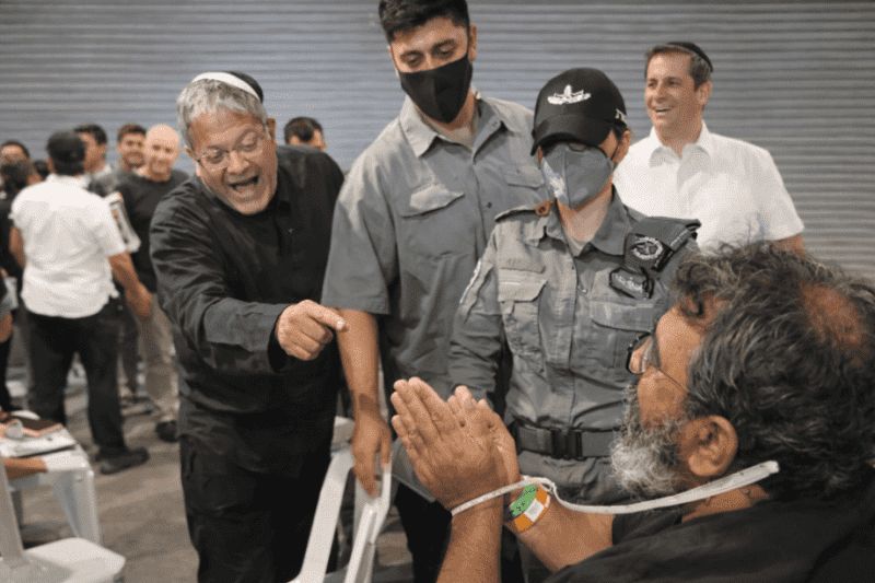 فرنسا وإيطاليا تحتجان على اعتداء إسرائيل بحق نشطاء أسطول الصمود
