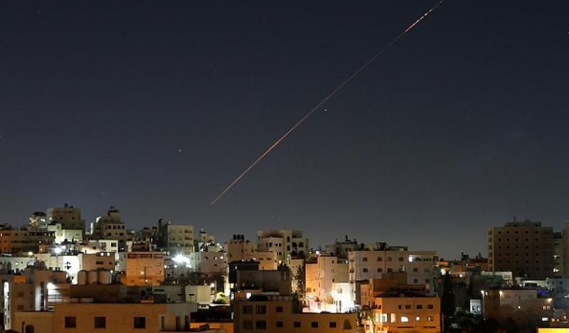 إيران وإسرائيل تعلنان وقف الهجمات المتبادلة بينهما