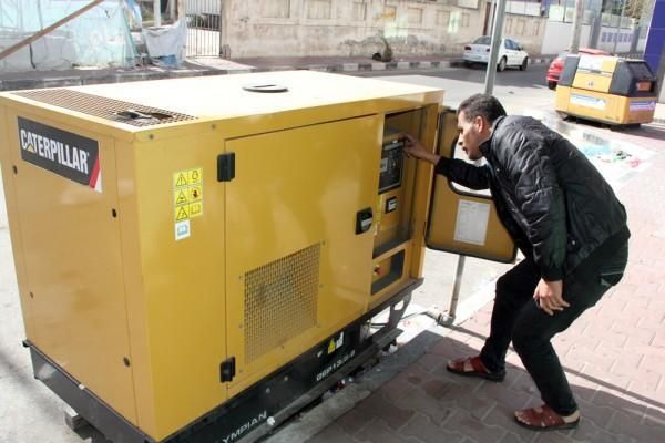 خاص| غزة أمام أزمة كهرباء خانقة.. المولدات البديلة تواجه خطر التوقف الكامل