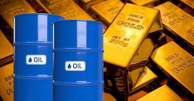 أسعار النفط تنخفض والذهب يرتفع 0.4%