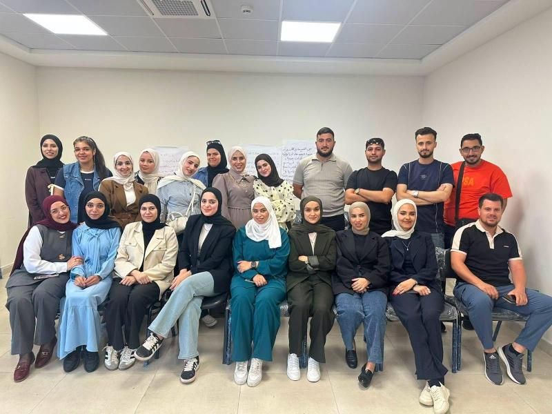 اختتام التدريب الأول ضمن برنامج مسارات إعلامية في جامعة القدس المفتوحة