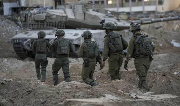 إسرائيل تدرس الانسحاب من مناطق في غزة لصالح القوات الدولية