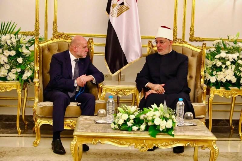 الهباش يبحث مع مفتي مصر تعزيز الخطاب الديني الداعم للقضية الفلسطينية 
