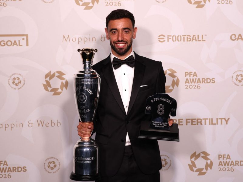 برونو فرنانديز أفضل لاعب في إنجلترا وحضور قوي لأرسنال وسيتي في تشكيلة العام
