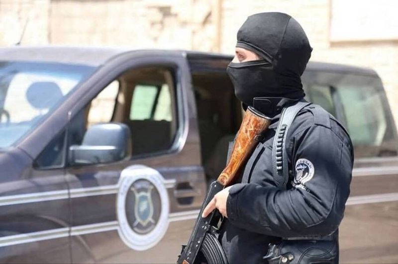 سوريا: توقيف 9 طيارين سابقين بتهمة ارتكاب جرائم حرب وقصف مدنيين