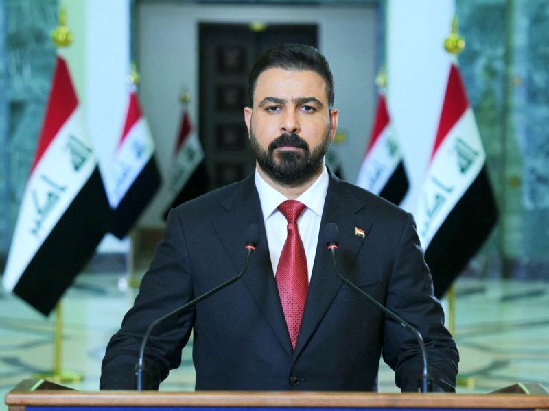 العراق يقيل قائد عمليات ميسان ويؤكد أهمية التنسيق مع السعودية