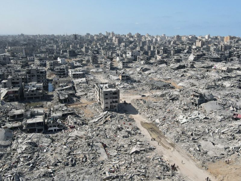 غارديان: إسرائيل ترفض بناء قاعدة لاستضافة قوات دولية في غزة
