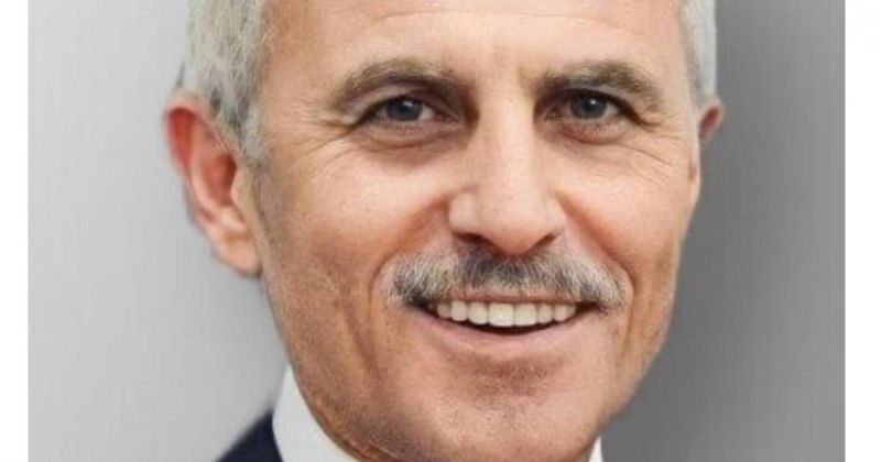 إدمان إنتاج العجز: كيف انفصلت السياسة الفلسطينية عن واقعها؟