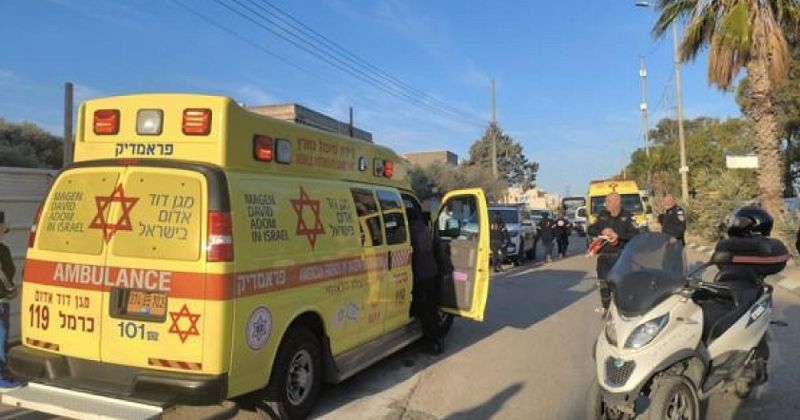 إصابة 12 إسرائيليا بينهم 4 بحالة خطيرة جرّاء انفجار قرب الحدود مع لبنان